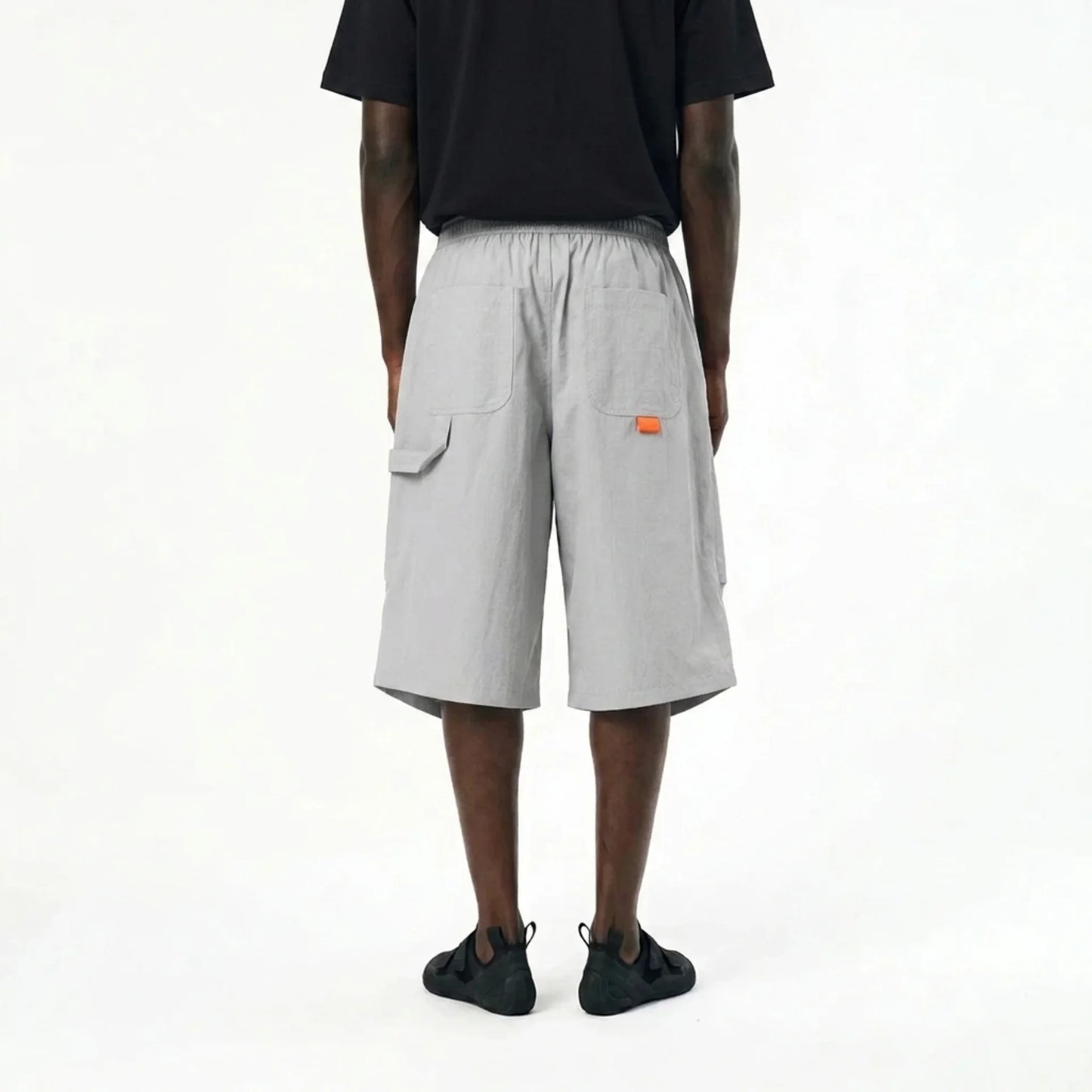 SERAC Drop Knee Short — Fog